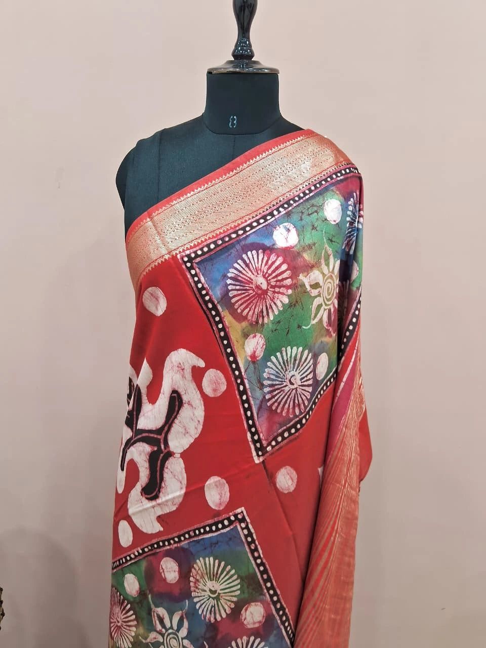 Tomato Red Maheshwari Saree 1