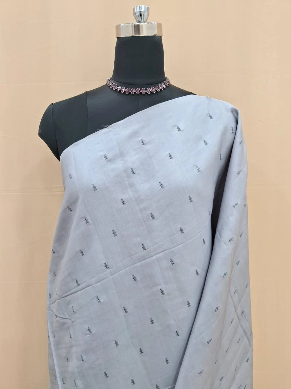 Graceful Grey Matka Silk Saree 
