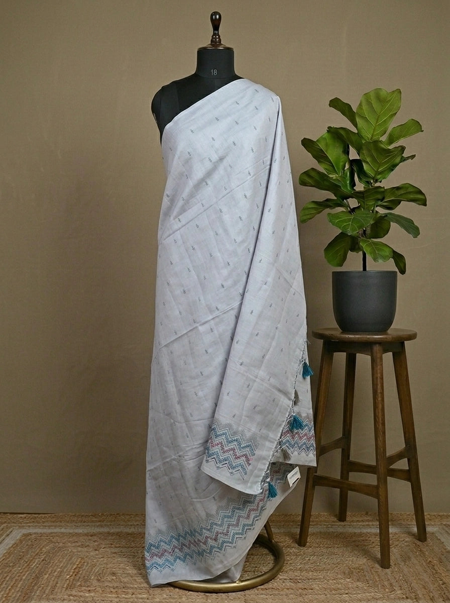 Graceful Grey Matka Silk Saree
