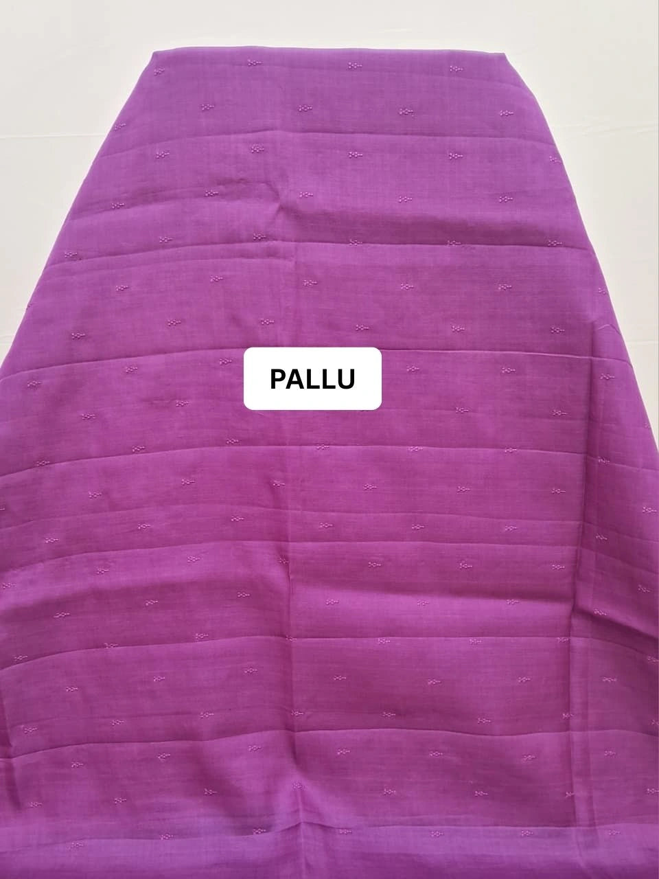 Dark Onion Pink Matka Silk Saree pallu