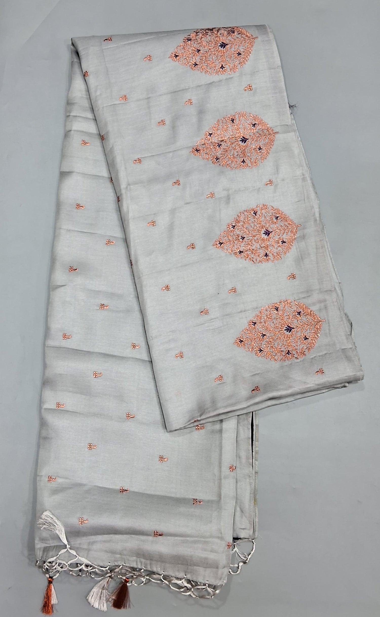 Grey Matka Silk Saree