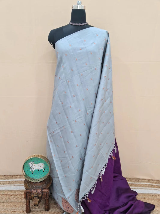 Sophisticated Grey Matka Silk Saree