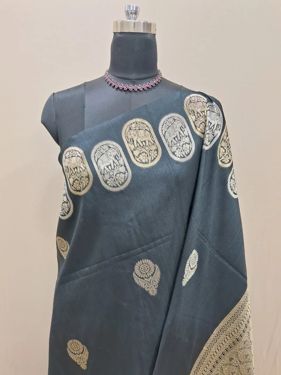 Black Pure matka silk saree 1