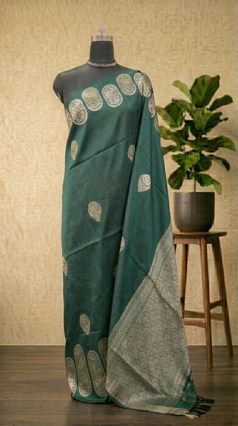 Bottle Green Matka Silk Saree