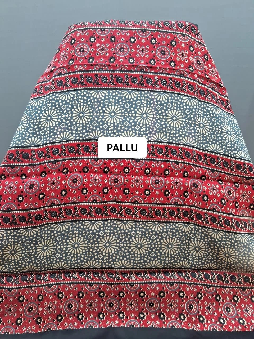 Black Modal Silk Saree pallu