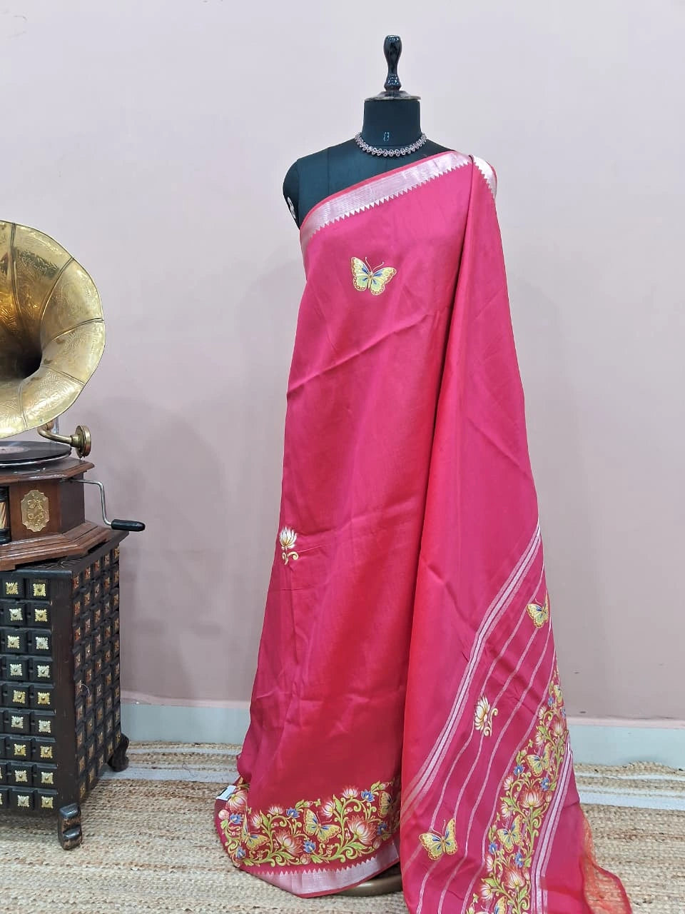 Pink Mangalgiri Silk Saree