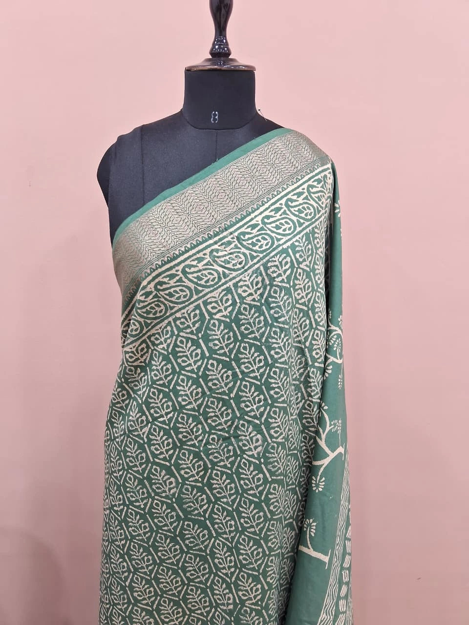 Green Maheshwari silk saree 1