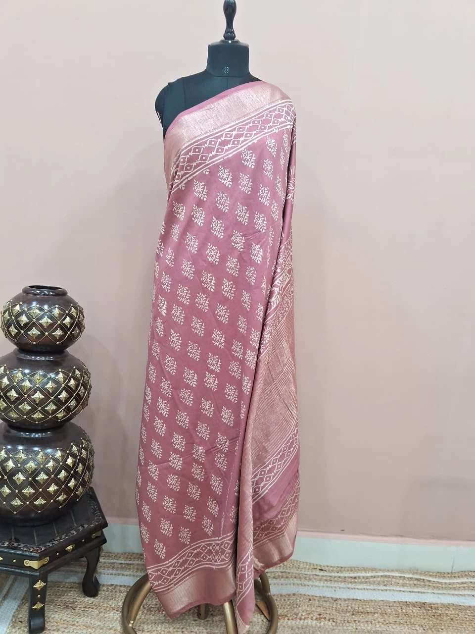 A taupe brown Maheshwari silk saree 