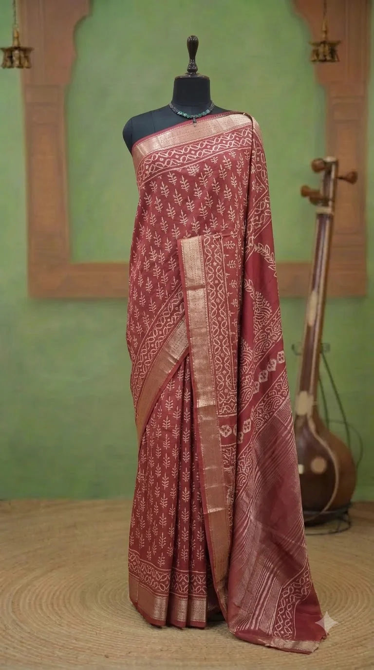 Light Maroon Maheshwari Silk Saree 