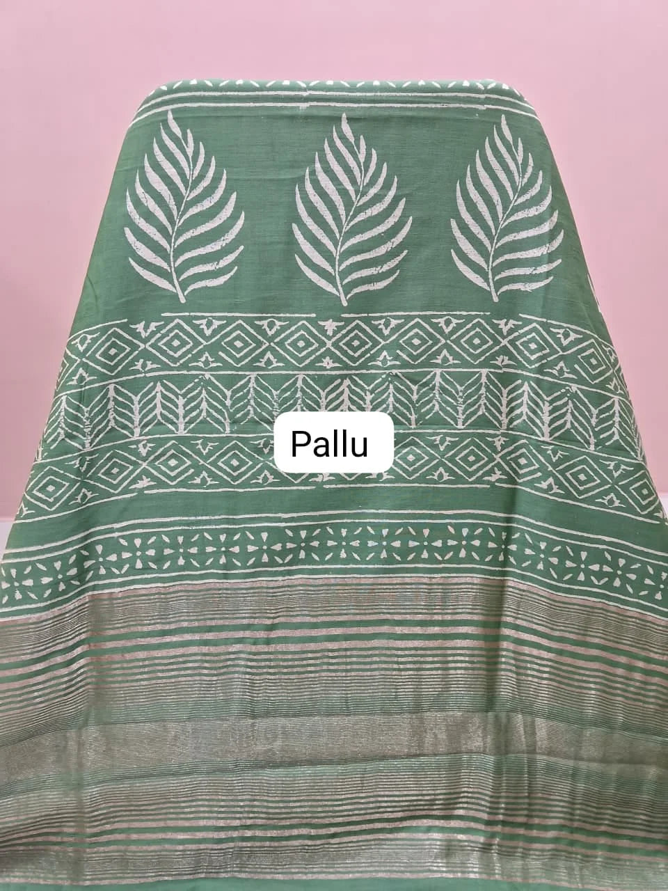 Seafoam Green Maheshwari Silk Saree pallu