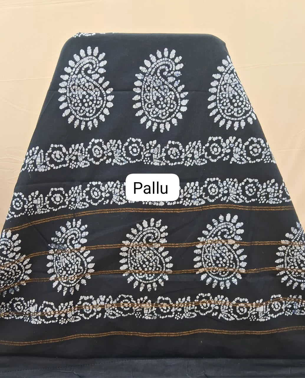 Fire Red Sungudi Cotton Saree Pallu