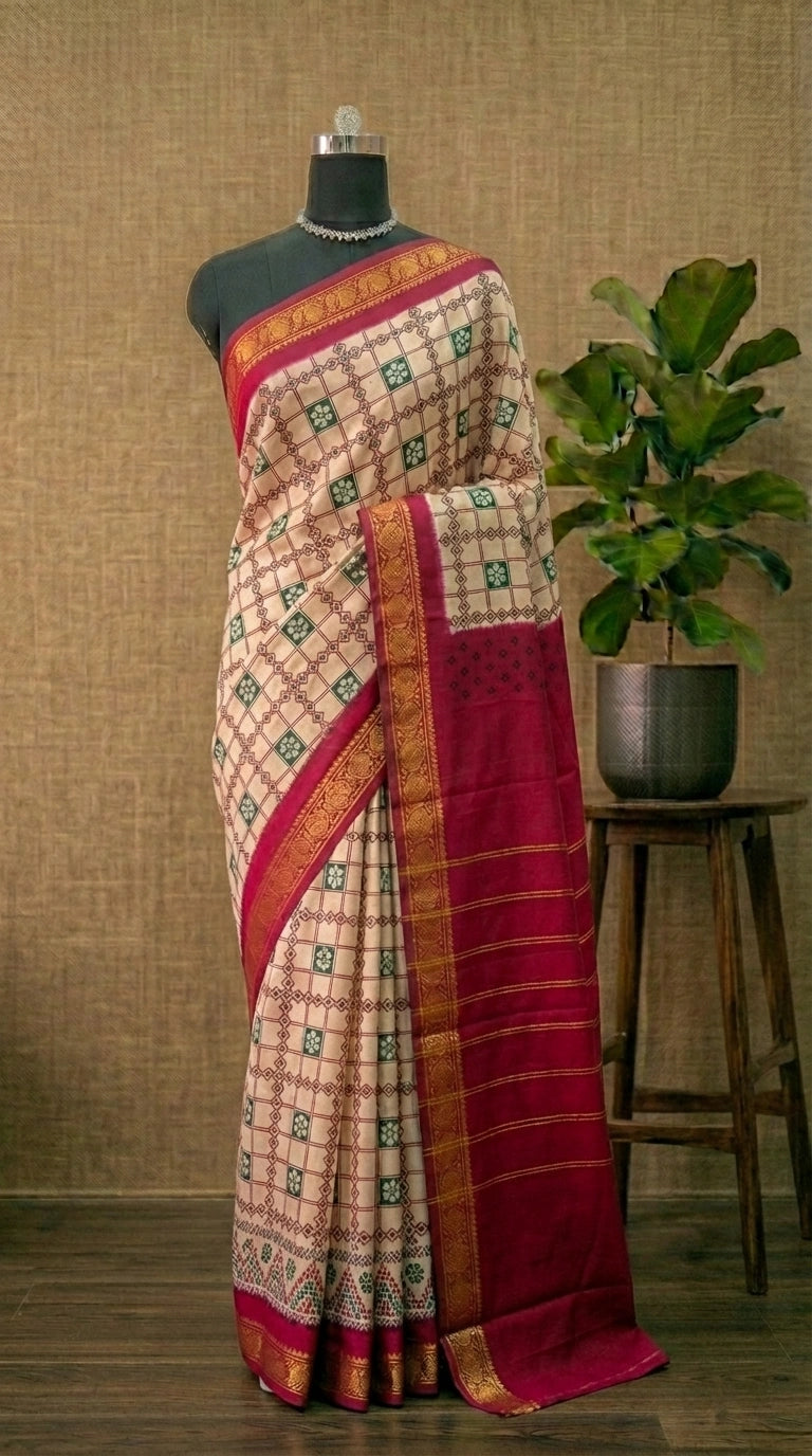 Beige Sungudi Cotton Saree