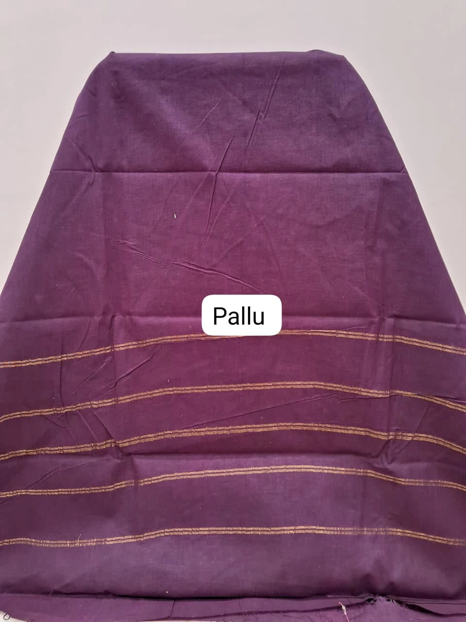 Off-White Sungudi cotton saree pallu