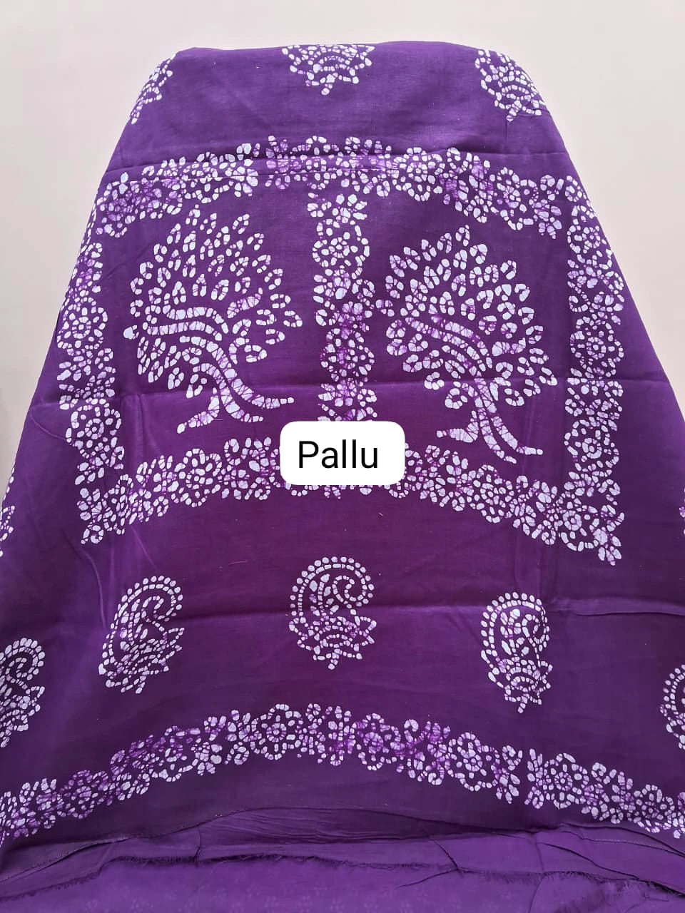 Chocolate Brown Sungudi cotton saree pallu