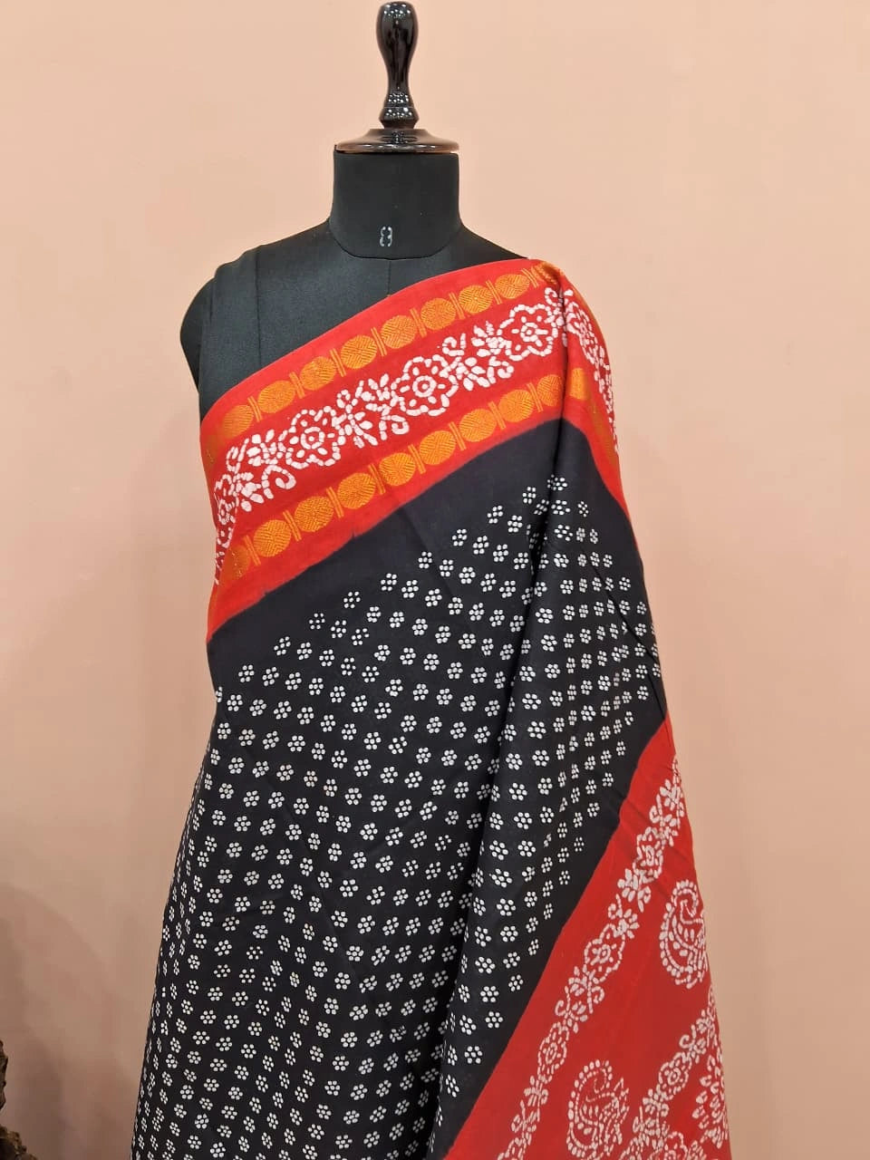 Dark Navy Blue Sungudi cotton saree 1