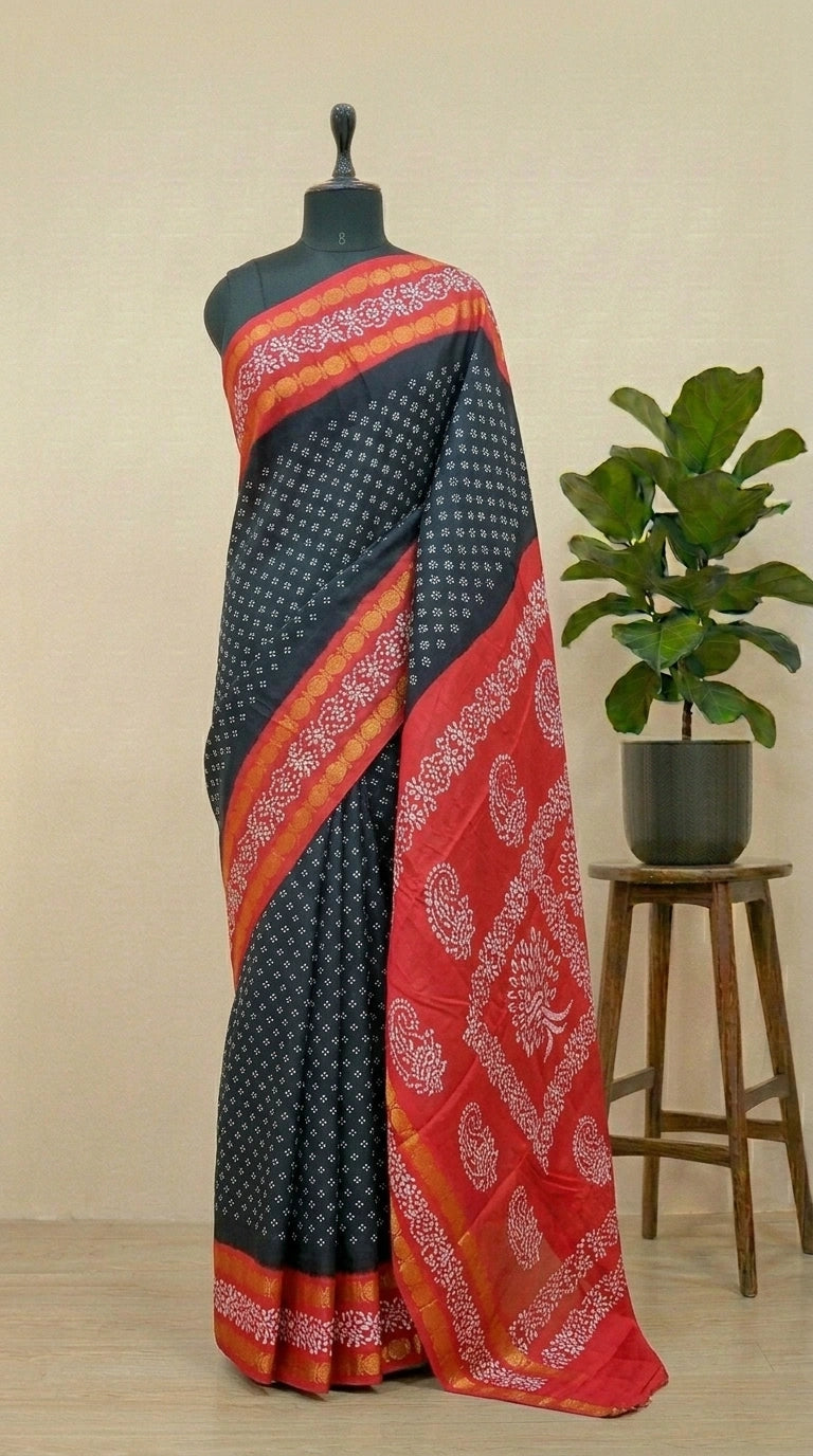 Dark Navy Blue Sungudi cotton saree 