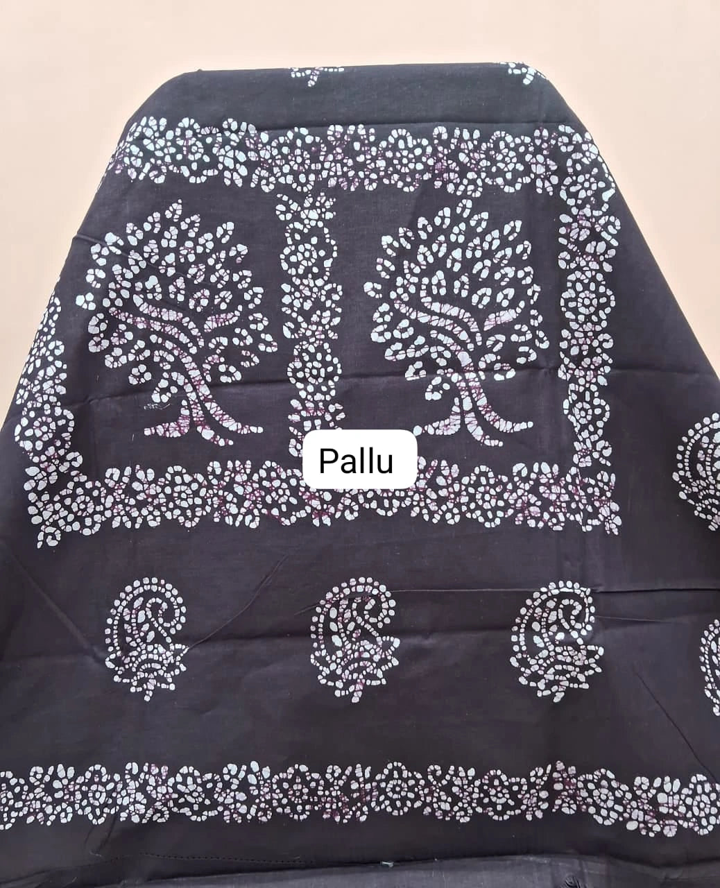 Marine Blue Sungudi cotton saree pallu