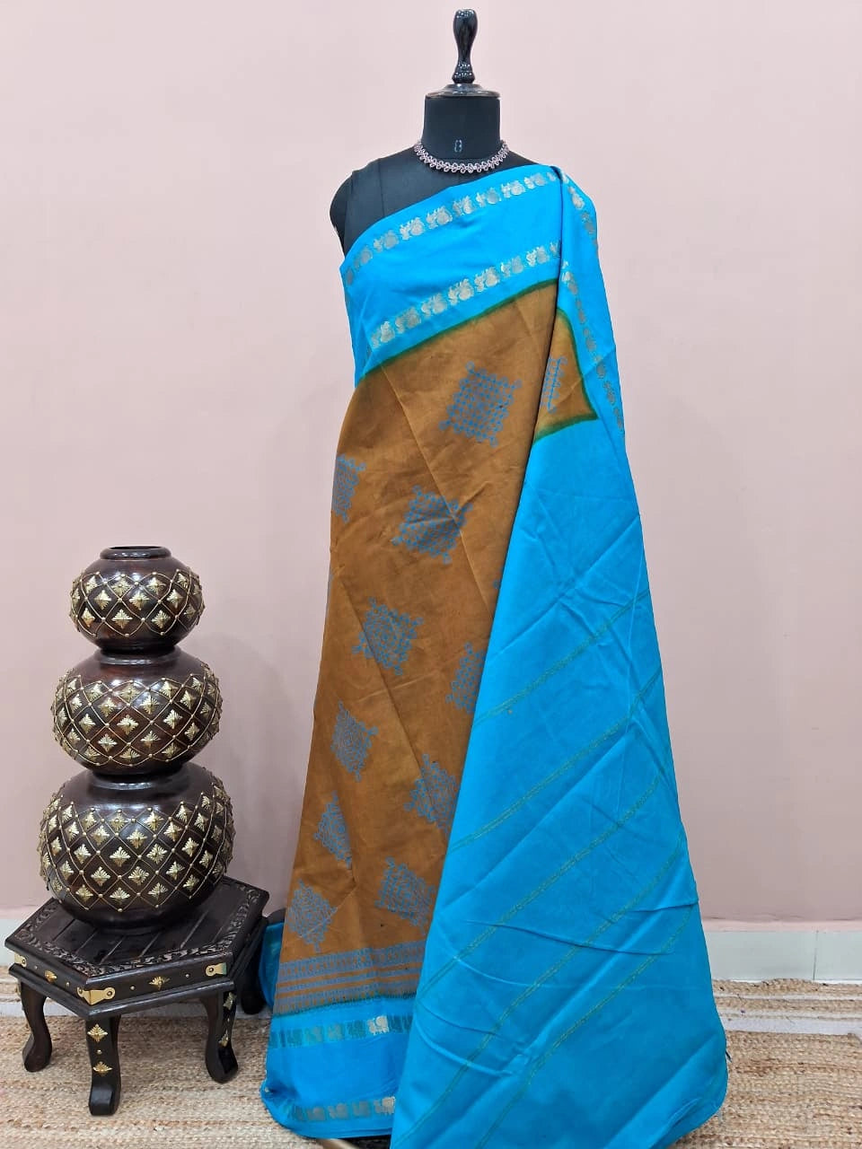 Chocolate brown Sungudi cotton saree