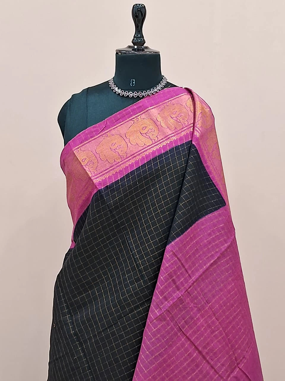 Black Sungudi Cotton Saree