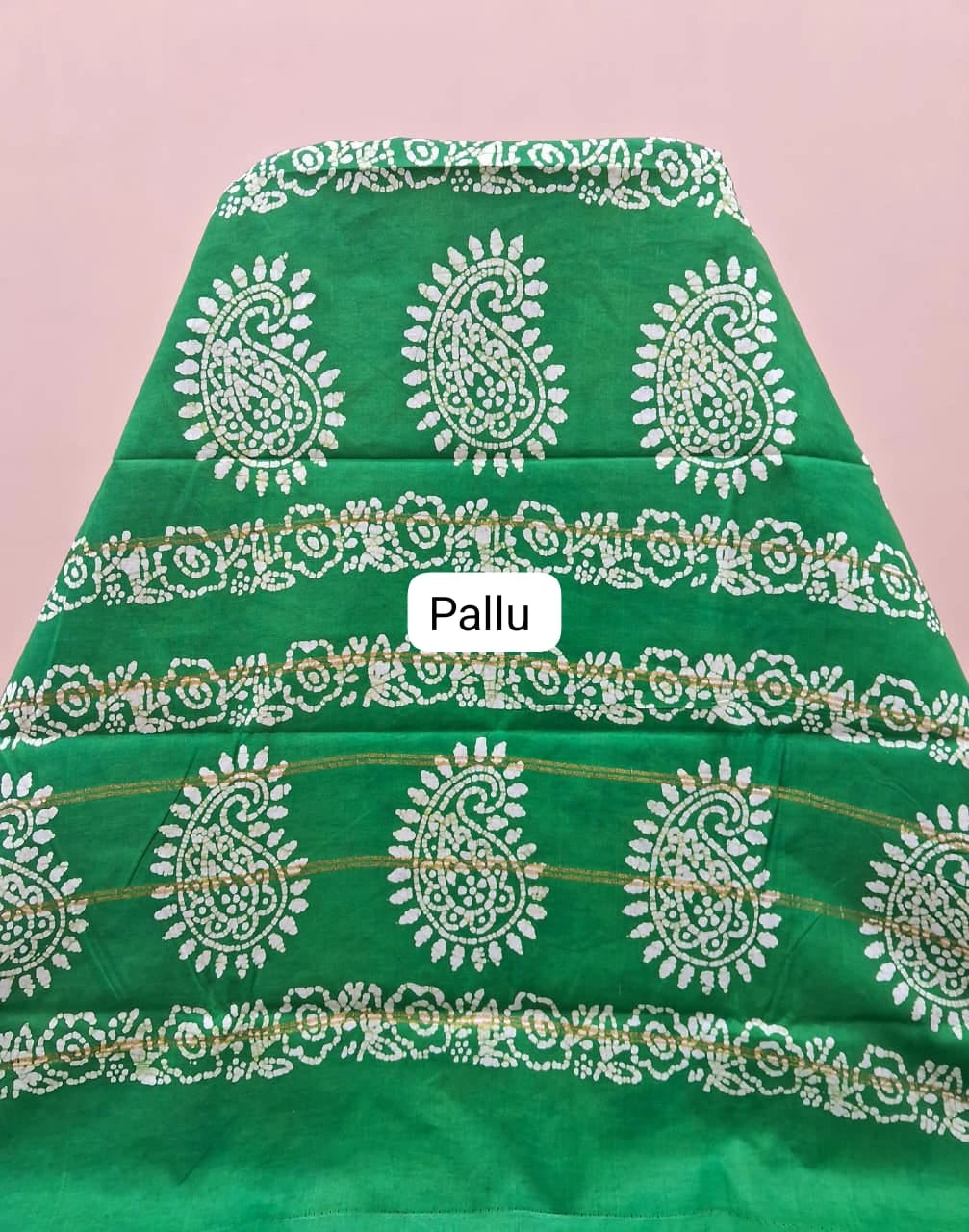 Elegant black Sungudi cotton saree  pallu