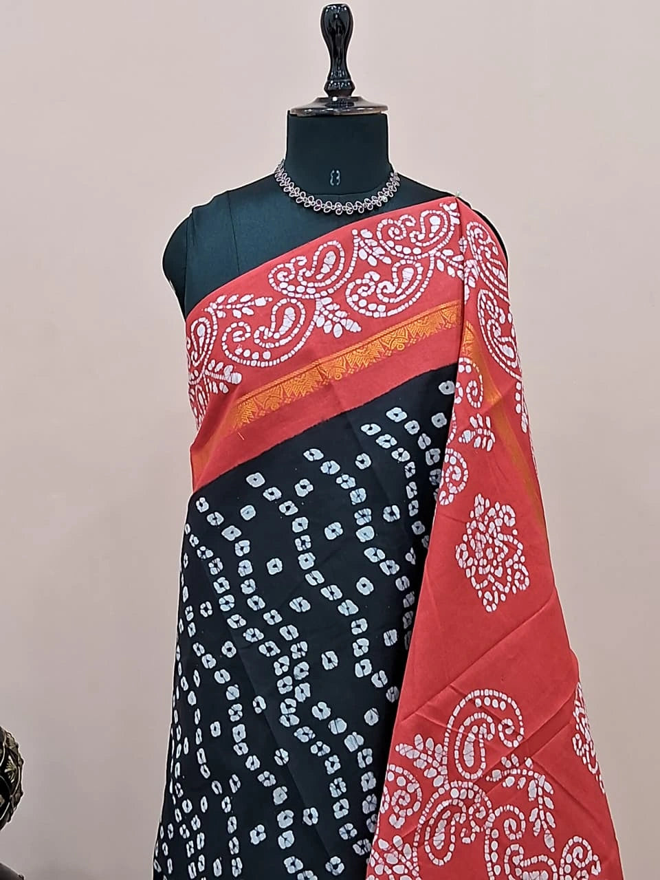 Elegant blue Sungudi cotton saree  1