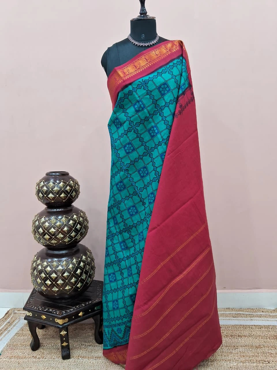 Teal Blue Sungudi Cotton Saree 
