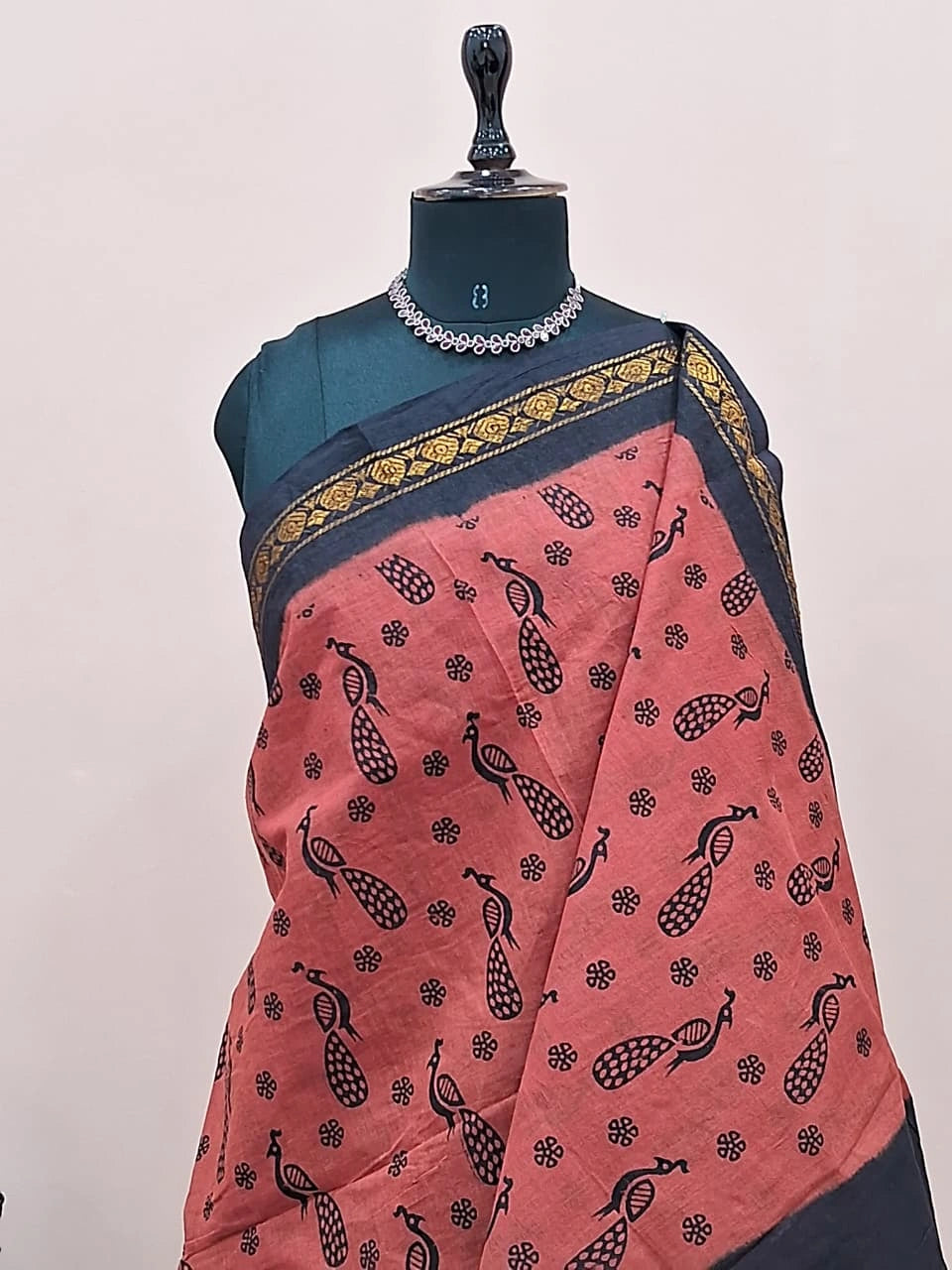 Dark Peach Sungudi Cotton Saree 1
