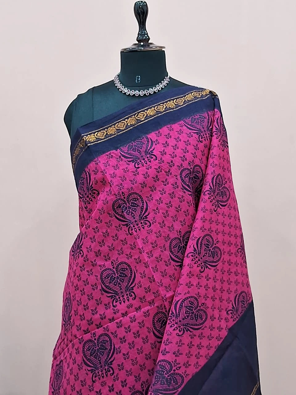 Beautiful pink Sungudi cotton saree 1
