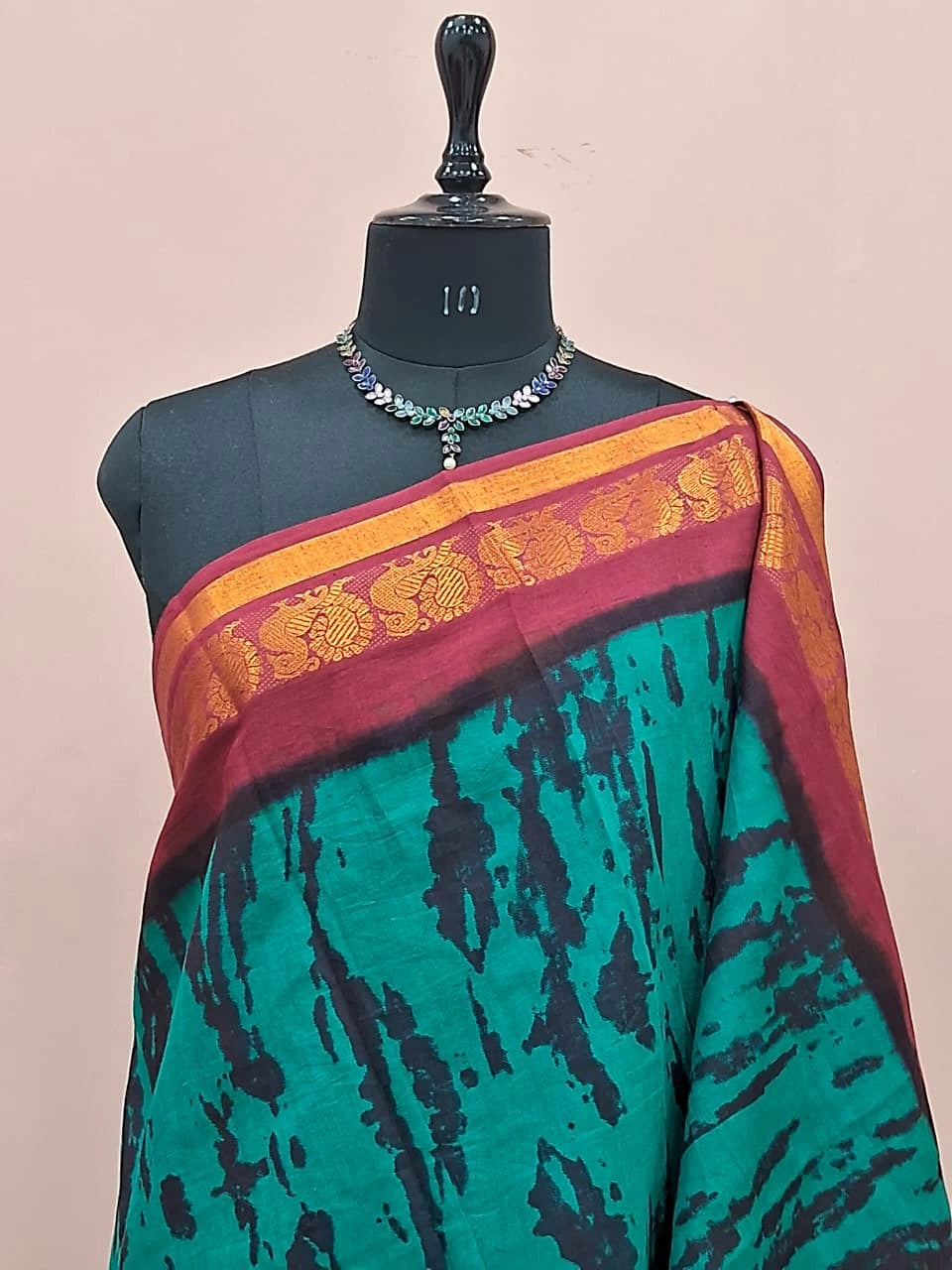 Teal Blue Sungudi Cotton Saree 1