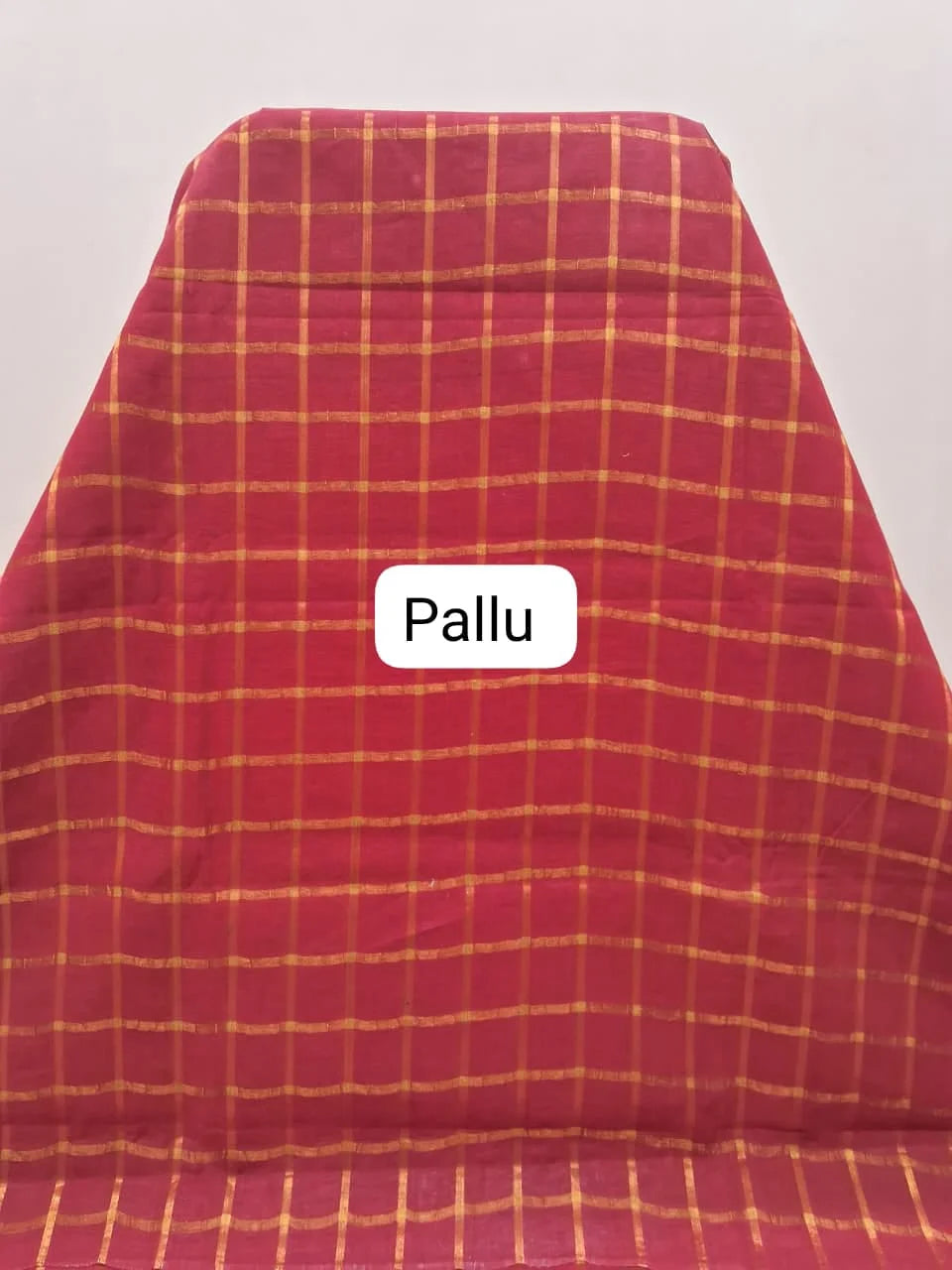 Rust Red Sungudi Cotton Saree pallu