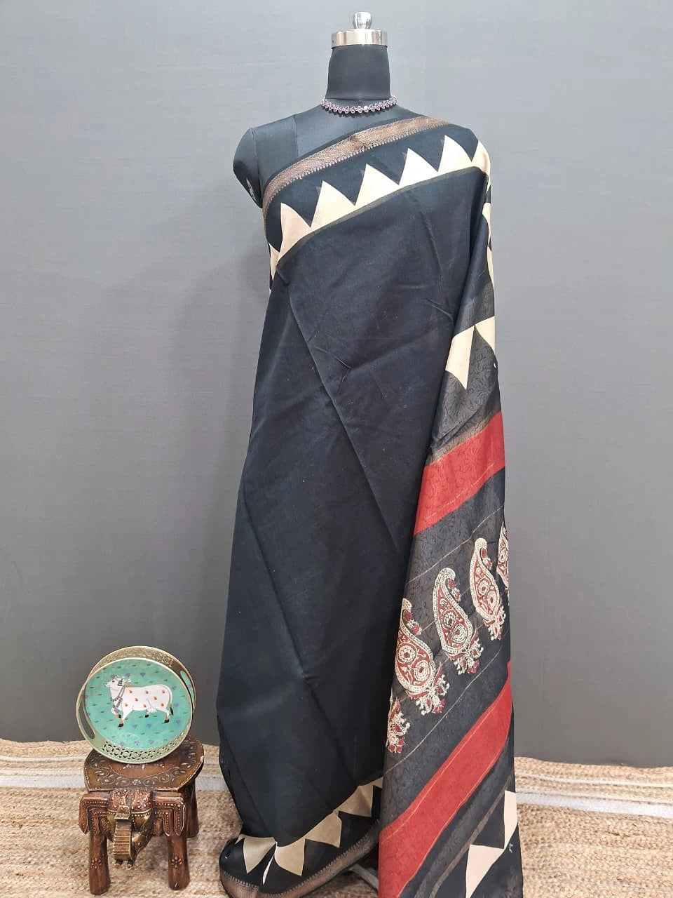 Black Maheshwari Silk Cotton Saree