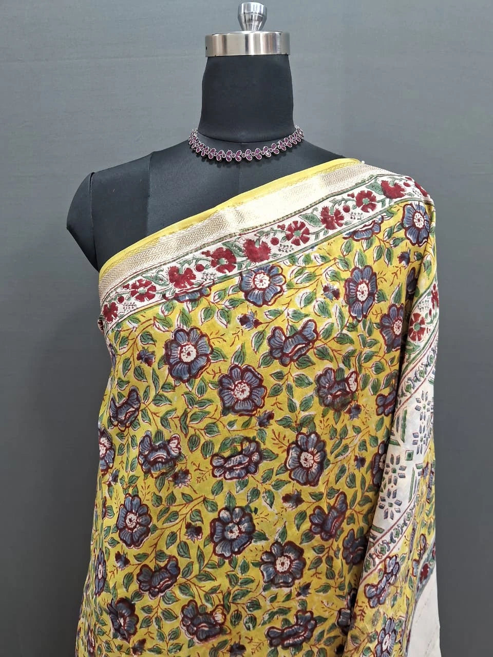 Mango Yellow Maheshwari Silk Cotton Saree 1