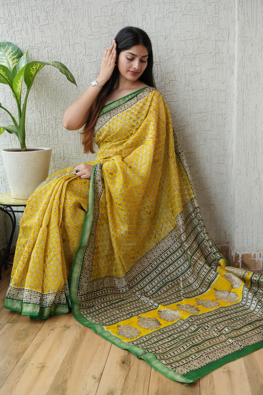 Yellow Maheshwari Silk Cotton Saree