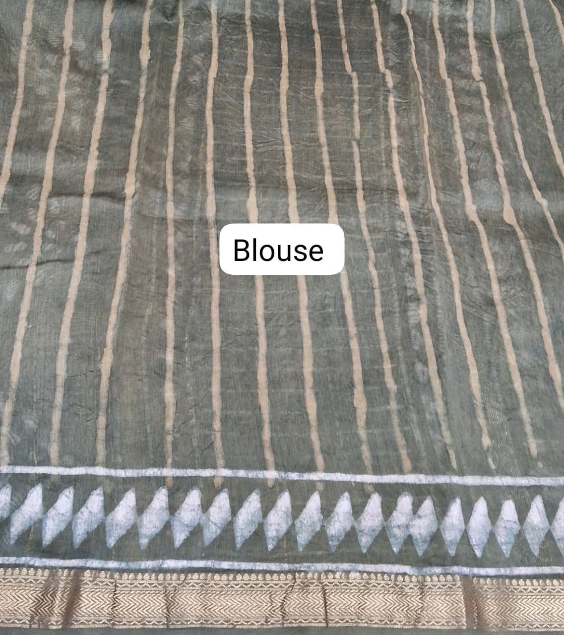 Olive Green Maheshwari Silk Cotton Saree blouse
