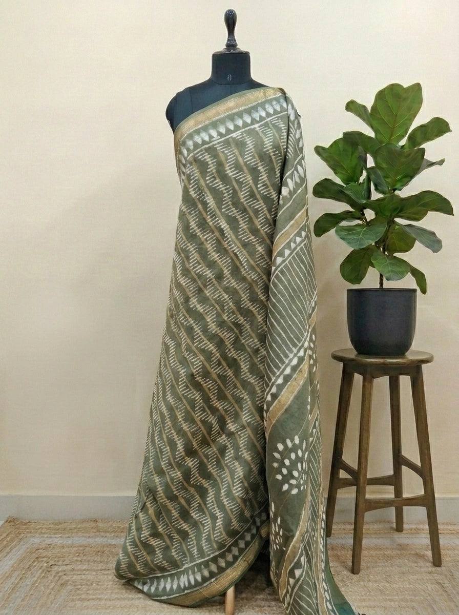 Olive Green Maheshwari Silk Cotton Saree 