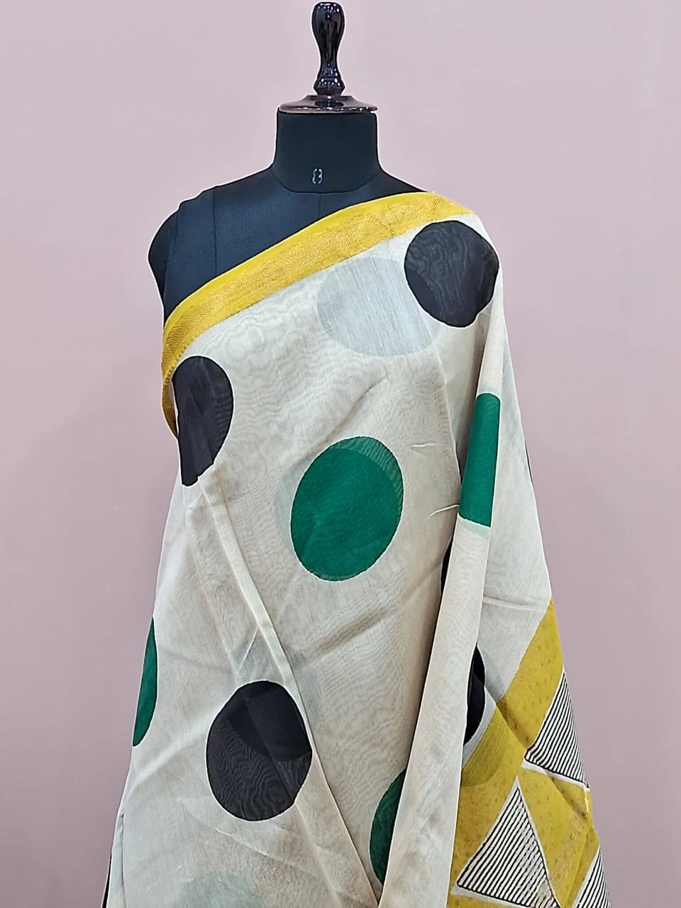 Beige Maheshwari Silk Cotton Saree 1