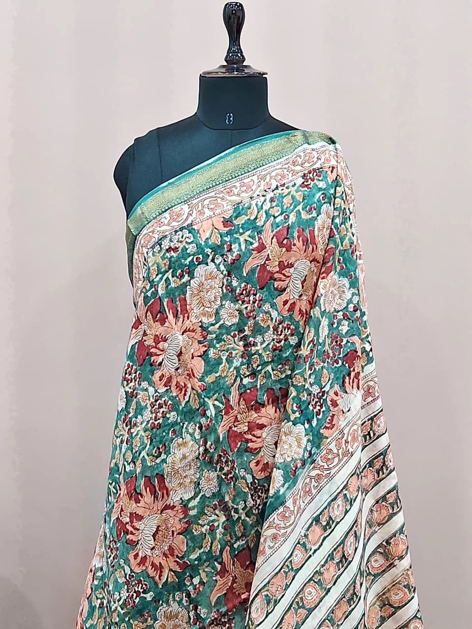 Teal Green Maheshwari Silk Cotton Saree 1