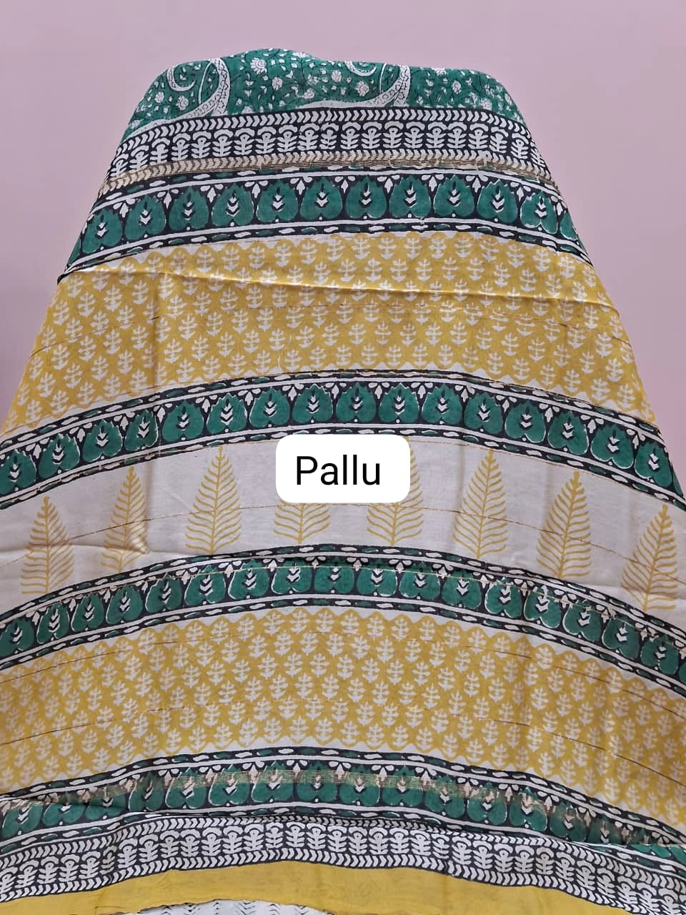 Green Maheshwari Silk Cotton Saree pallu