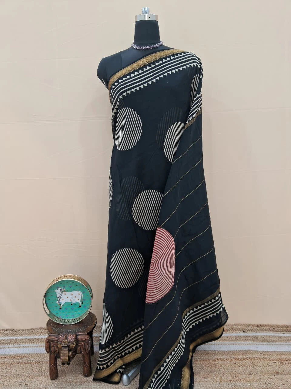 Black Maheshwari silk cotton saree