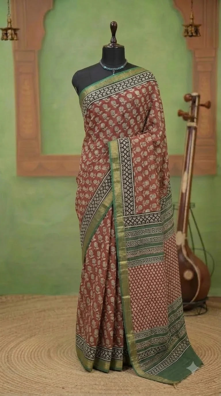 Brick Red Maheshwari Silk Cotton Saree 