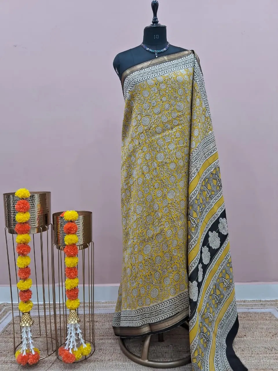 Yellow Maheshwari Silk Cotton Saree