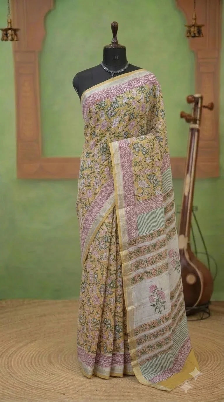 Light Yellow Maheshwari Silk Cotton Saree
