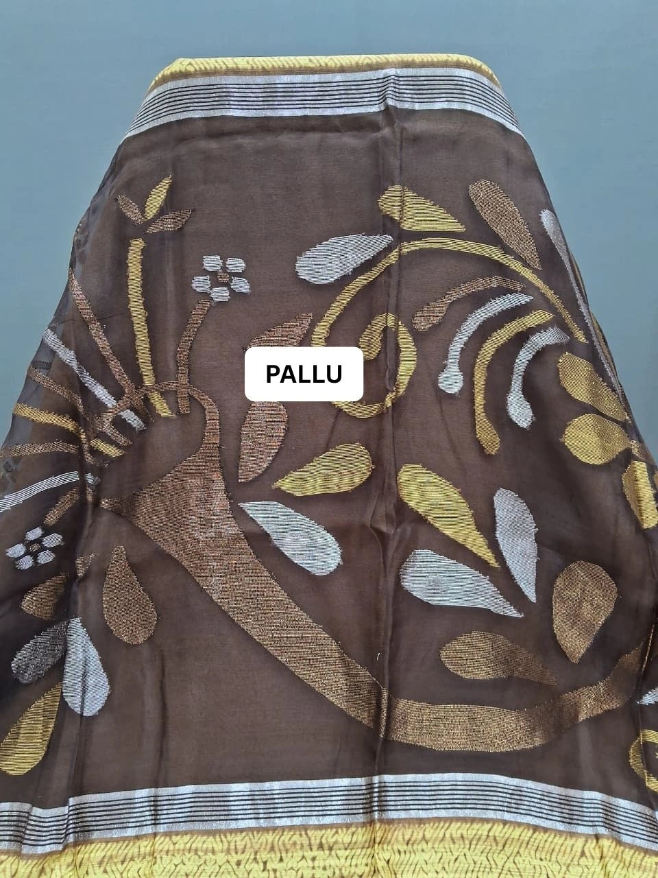 Authentic Mango Yellow Pure Matka Silk Saree pallu