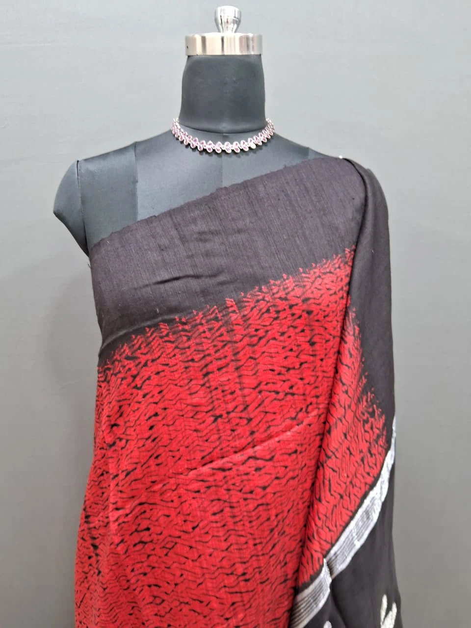 Premium Fire Red Pure Matka Silk Saree 