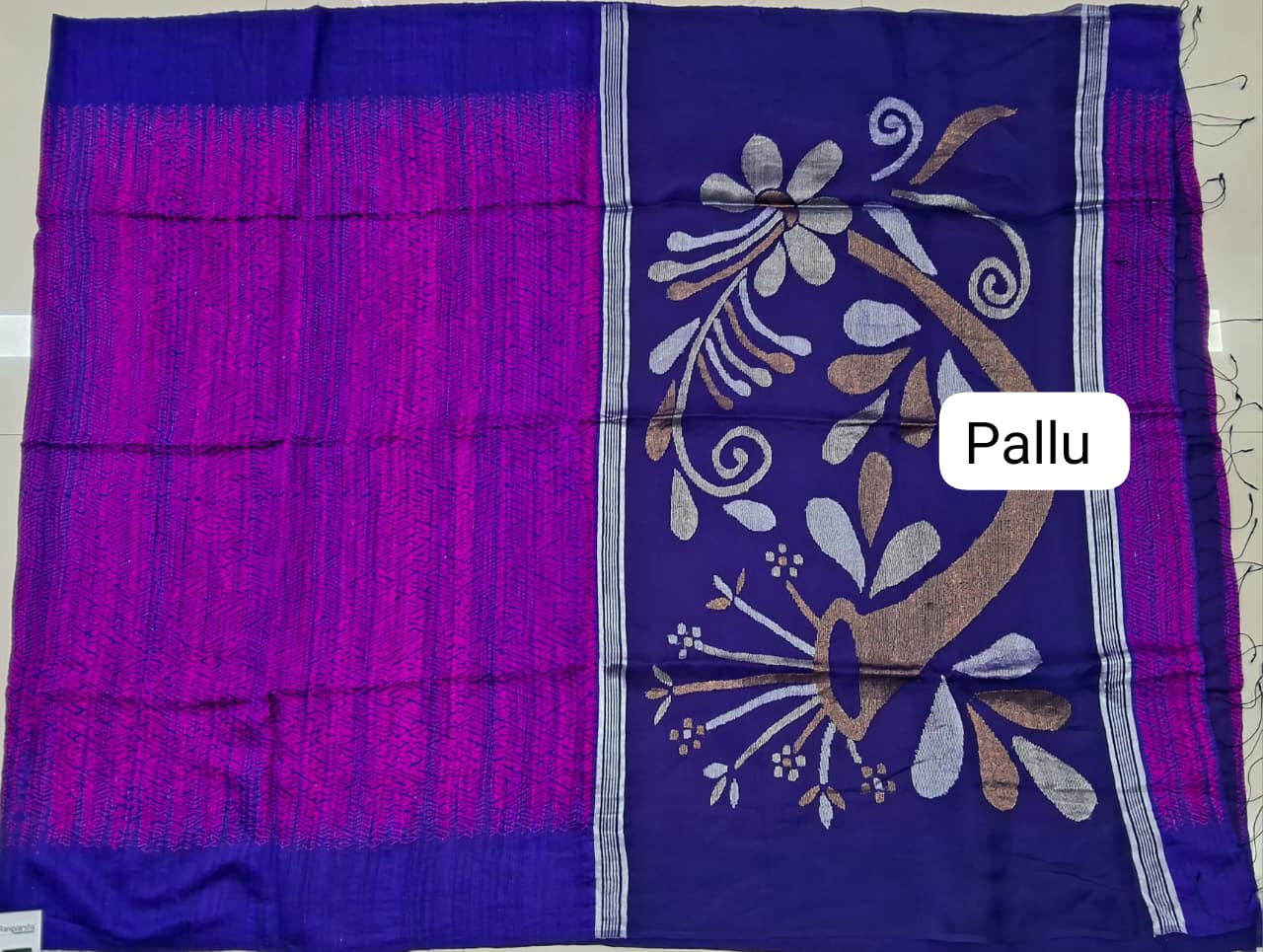 Raspberry Pink Pure Matka Silk Saree Pallu