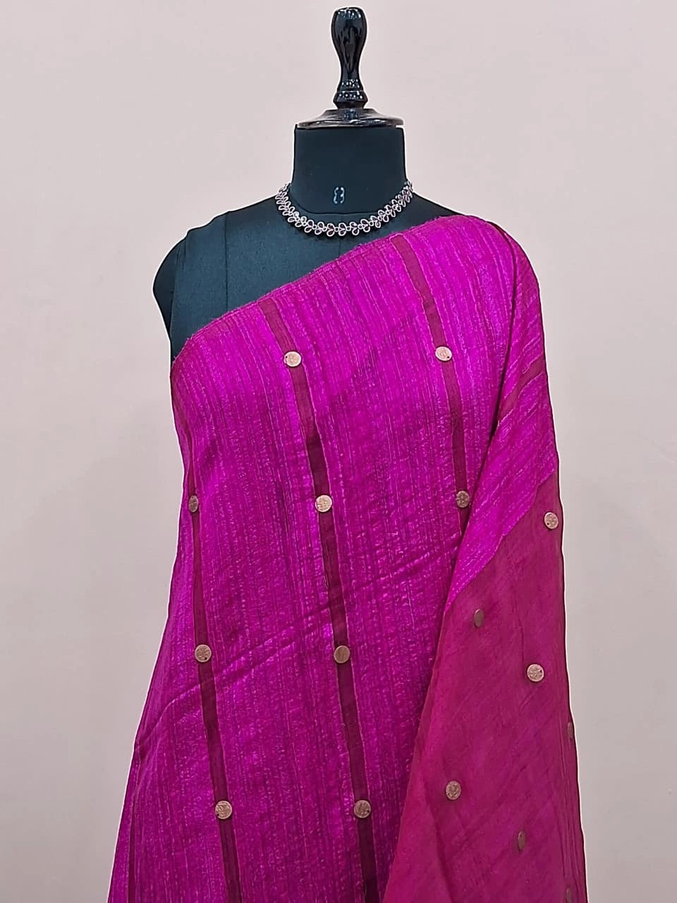 Fuchsia Pink Pure Matka Silk Saree 1