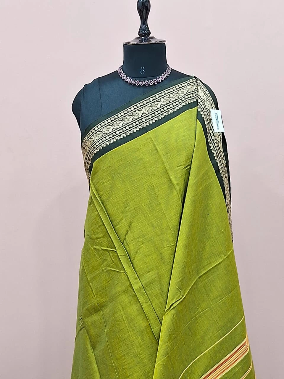Mehandi Green Plain Narayanpet Cotton Saree 1