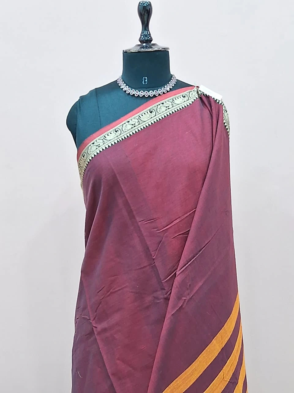 Dark Maroon Plain Narayanpet Cotton Saree 1