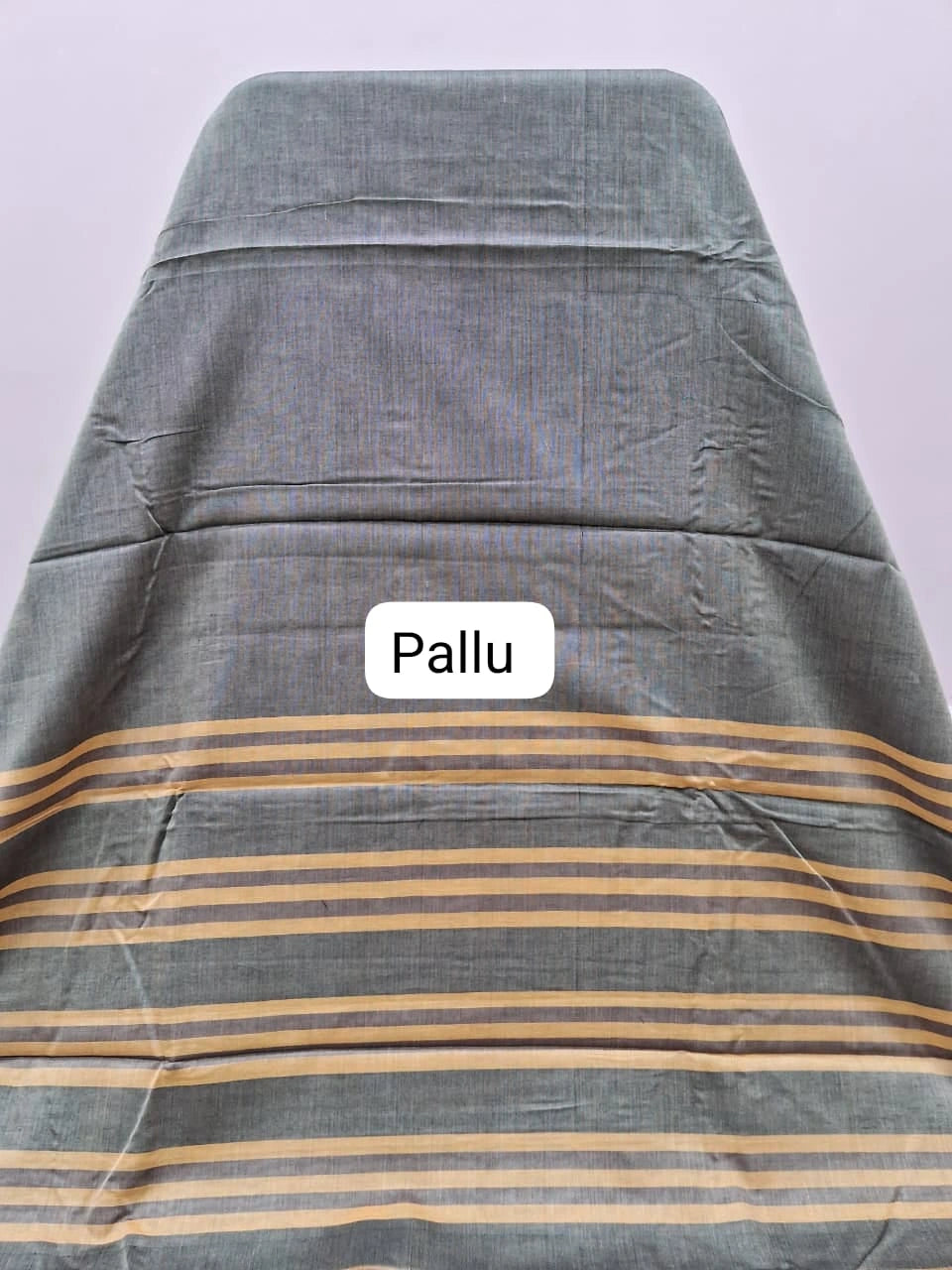 Grey Shaded Plain Narayanpet Cotton Saree pallu