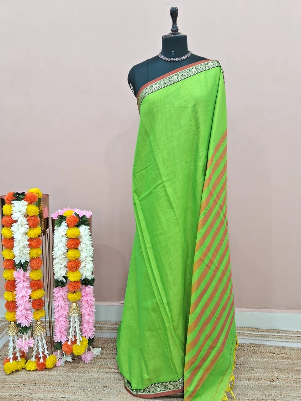 Parrot Green Plain Narayanpet Cotton Saree